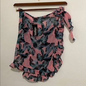 Boohoo one size beach sarong NWT